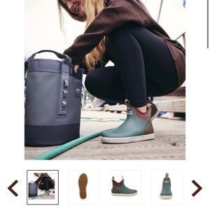 Xtratuf Women’s Vintage 6 in. Ankle Deck Boot